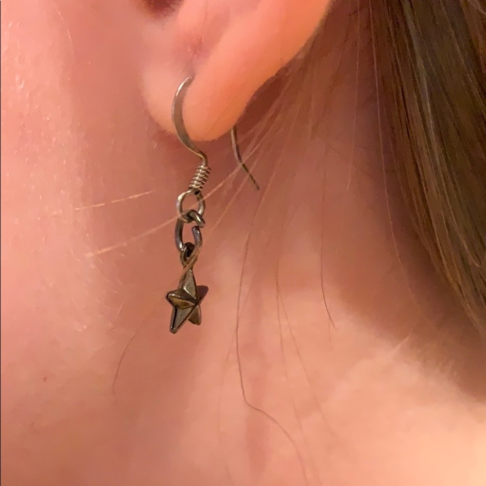 Small star dangle earrings